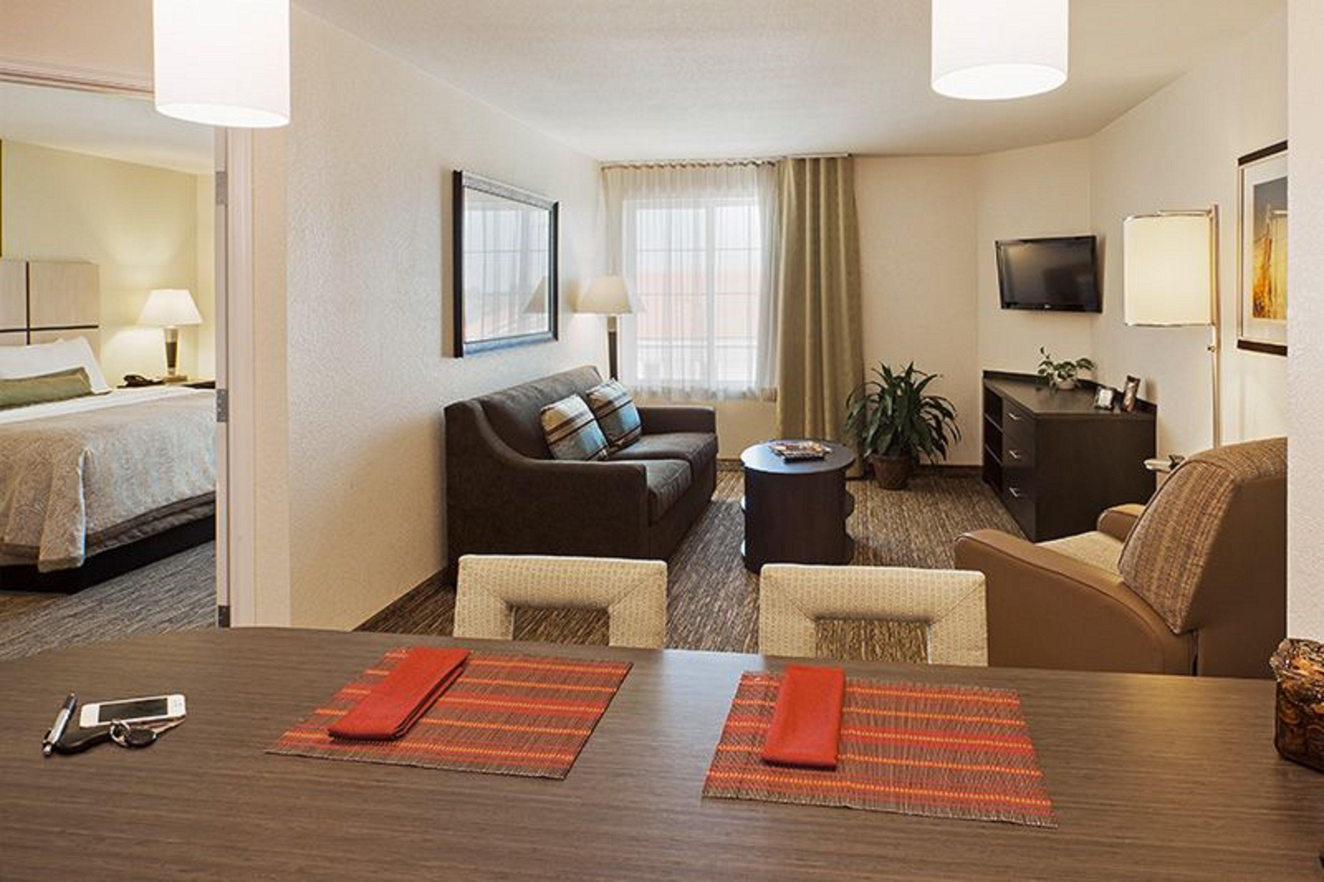 Candlewood Suites Pearl By Ihg Luaran gambar